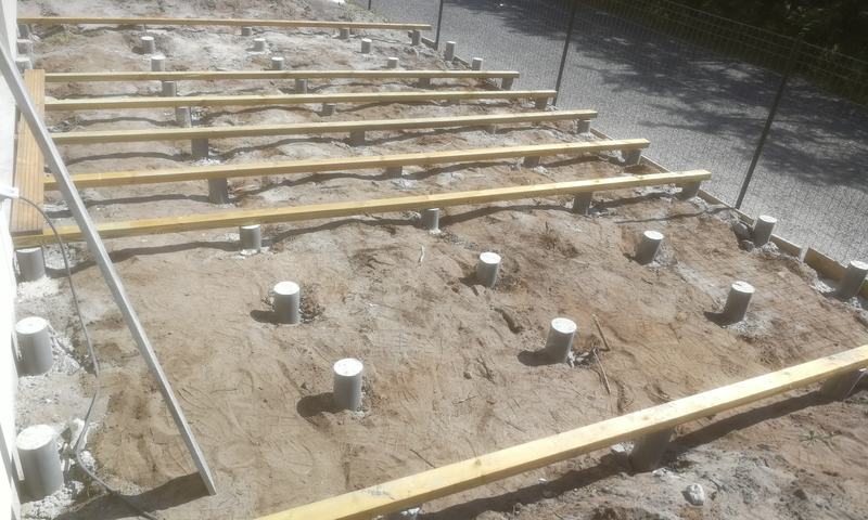 Lambourdes sur plots réglables